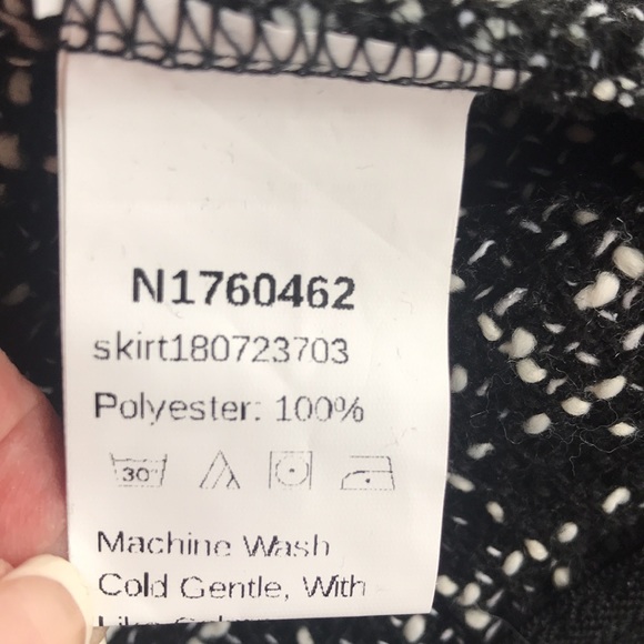 B&W Tweed Front Zip Skirt - Picture 10 of 11